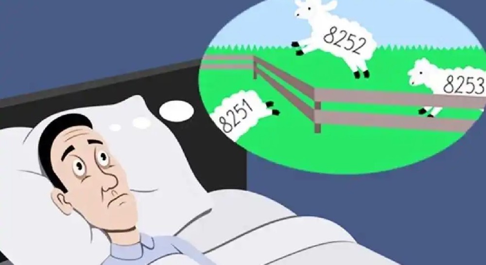 二十几岁的一场变故，使他被“老人病”缠身......