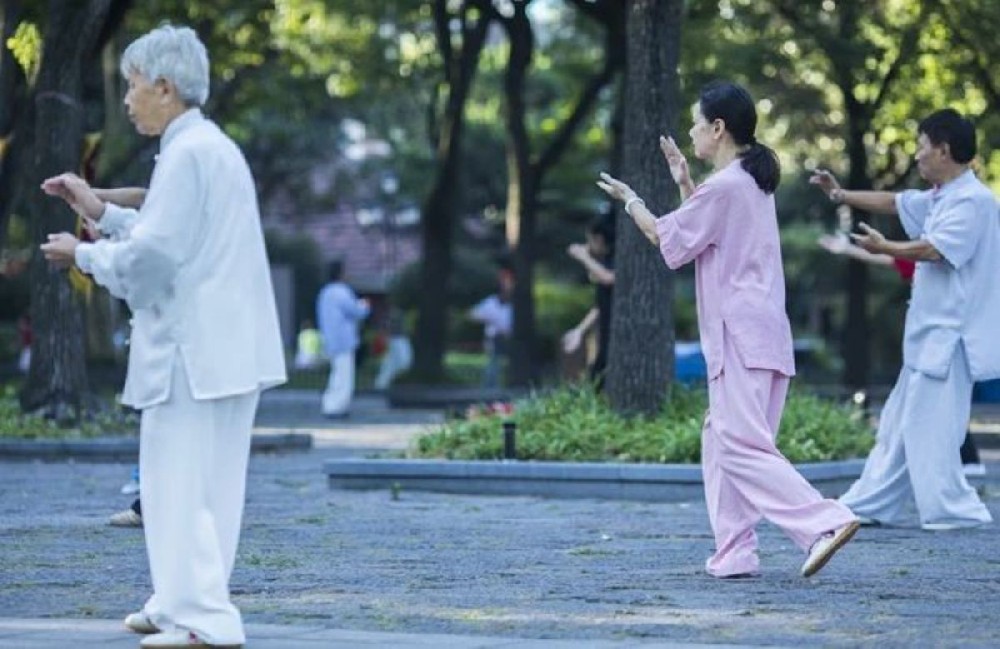 老年患者左耳失聪十余年，如今竟然重获新生！听他亲述奇迹经历