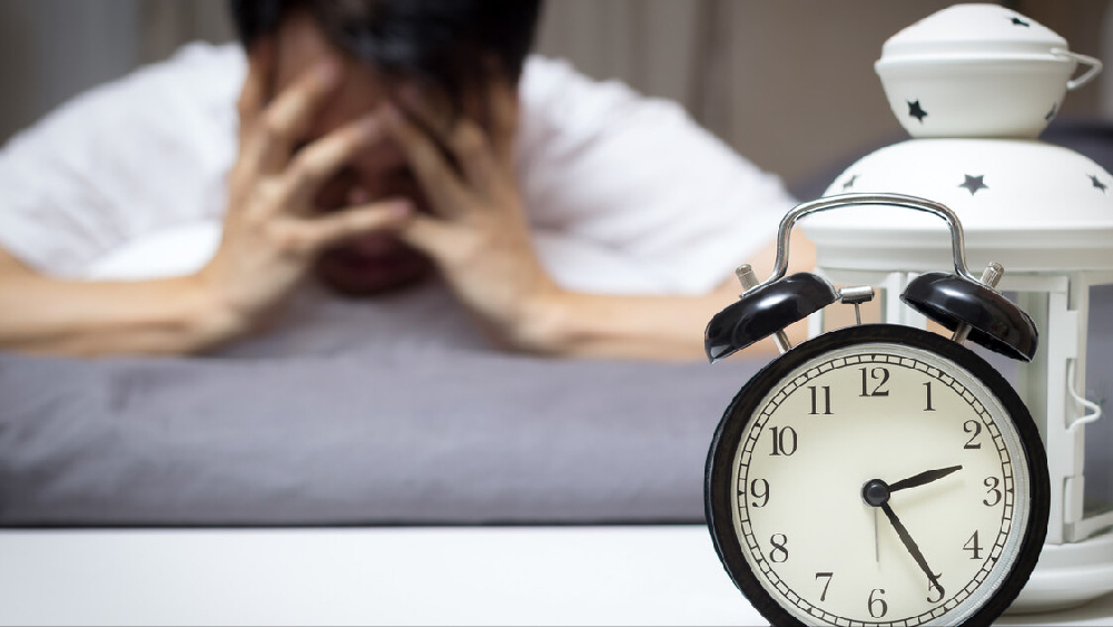 中老年人耳鸣，光补肾还不够！